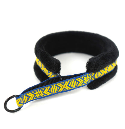 Mönstrat Halsband - Halvstryp